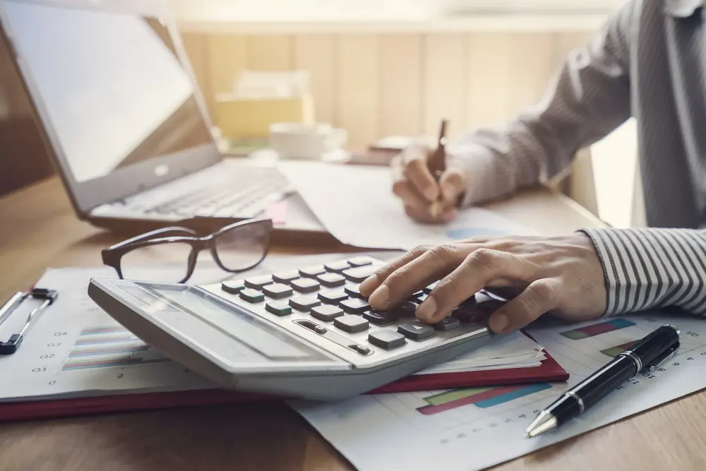 ارزش دفتری چیست؟ انواع، فرمول محاسبه + نکات مهم